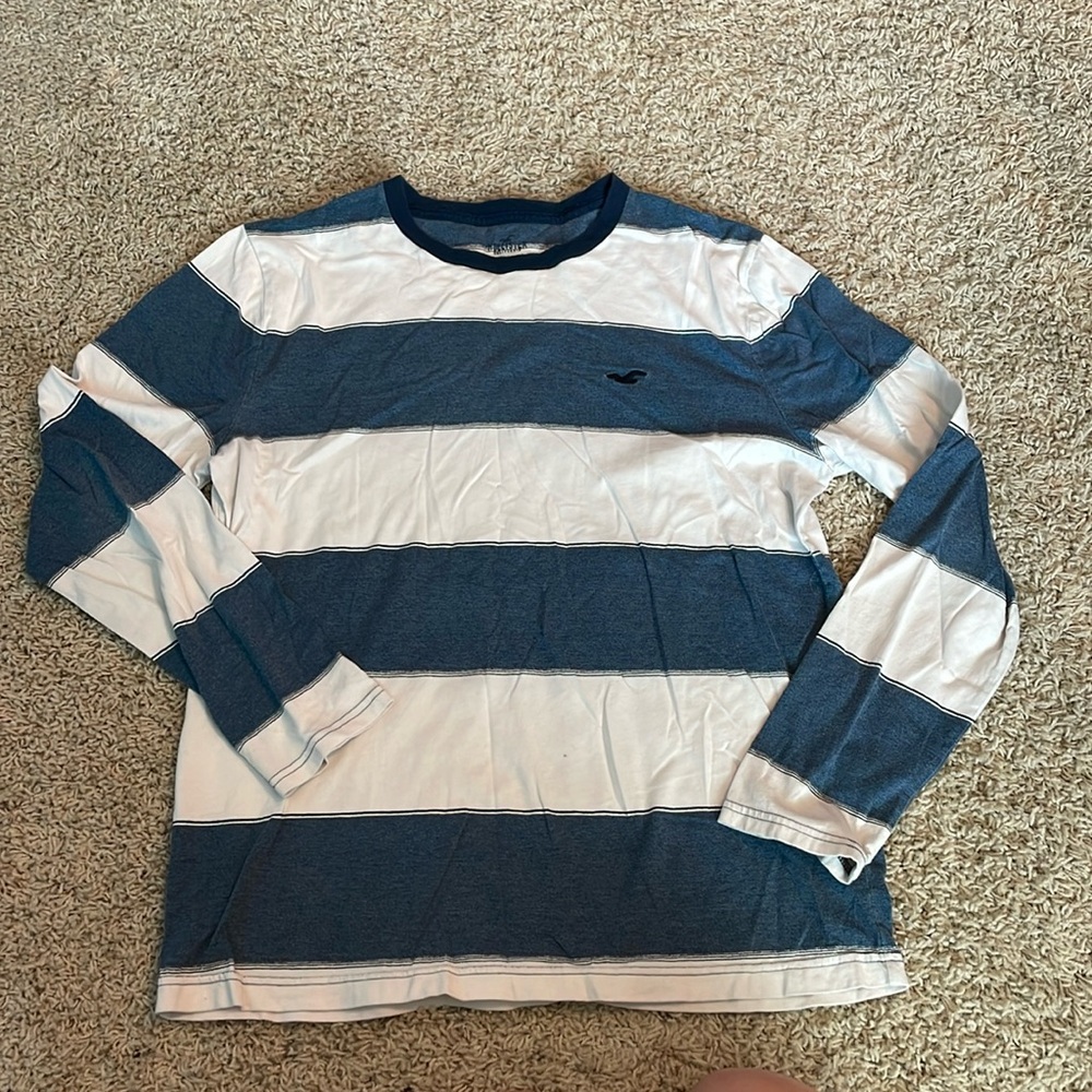 Hollister - tee